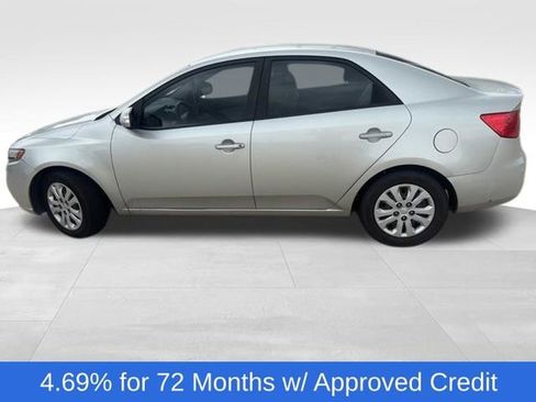 Used 2010 Kia Forte EX image 1