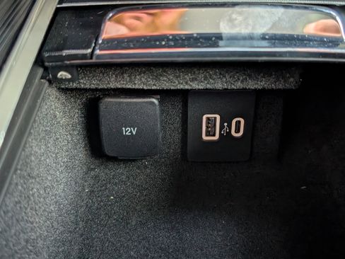 Used 2022 Lincoln Corsair FWD w/ Equipment Group 101A image 20