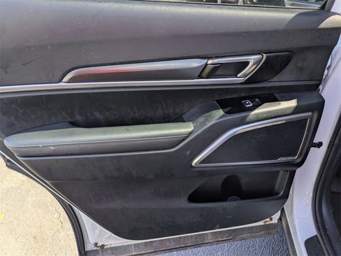 Used 2025 Kia Telluride S image 26