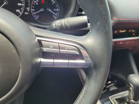 Used 2022 MAZDA MAZDA3 s FWD image 21
