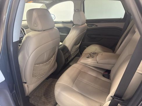 Used 2016 Cadillac SRX Luxury image 14