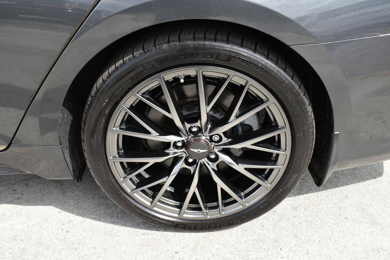 Used 2018 Genesis G80 3.3T Sport RWD image 37