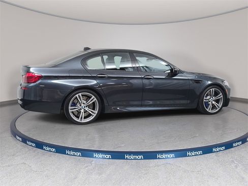 Used 2013 BMW M5 image 5