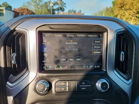 Used 2021 GMC Sierra 1500 SLT w/ SLT Premium Plus Package image 12