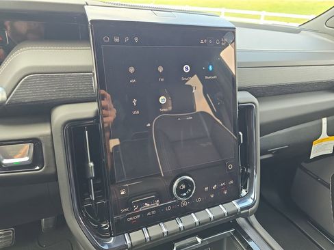 New 2026 GMC Yukon AT4 Ultimate AWD/4WD image 22