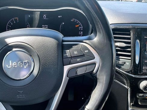 Used 2021 Jeep Grand Cherokee Limited AWD/4WD image 24