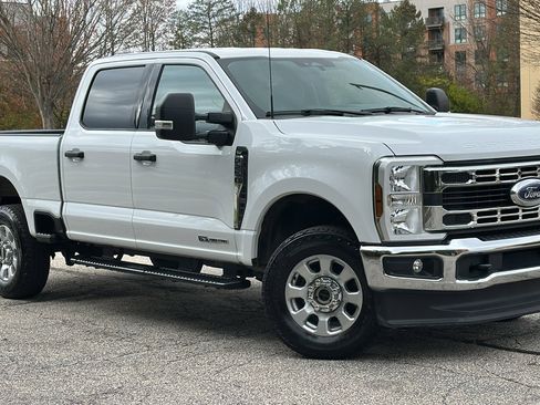 Used 2024 Ford F250 XLT w/ FX4 Off-Road Package image 1