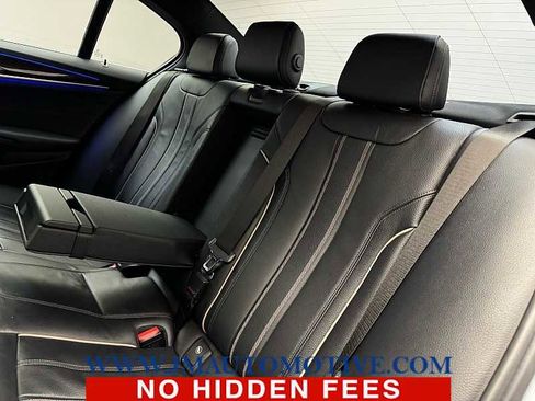 Used 2017 BMW 540i xDrive image 16
