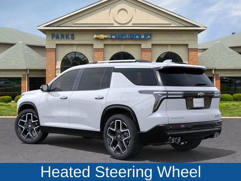 New 2026 Chevrolet Traverse High Country image 4