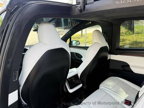Used 2022 Tesla Model X AWD/4WD image 12