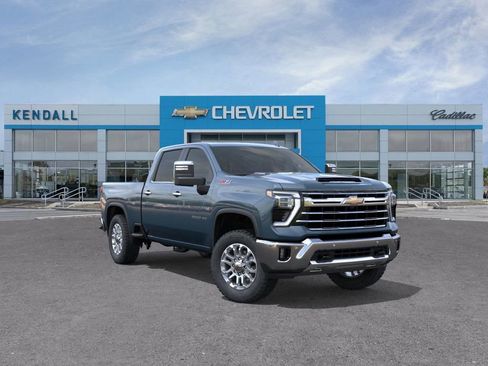 New 2026 Chevrolet Silverado 2500 LTZ w/ LTZ Premium Package AWD/4WD image 1
