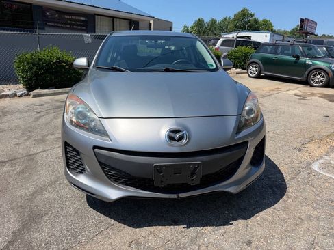 Used 2012 MAZDA MAZDA3 i Touring FWD image 2