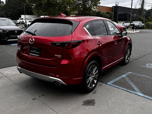 Certified 2025 MAZDA CX-5 Signature image 9