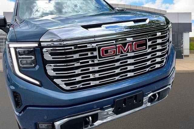Certified 2025 GMC Sierra 1500 Denali w/ Denali Reserve Package AWD/4WD image 29