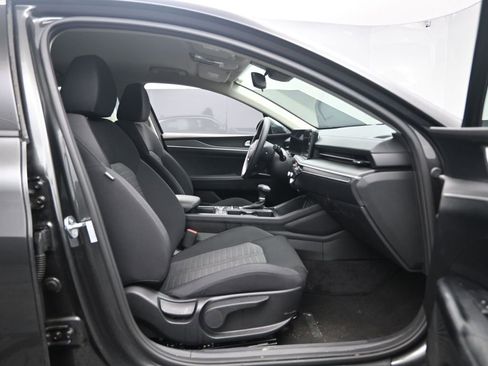 Used 2025 Kia K5 LXS image 31