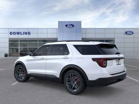 New 2026 Ford Explorer ST-Line w/ ST-Line Street Pack image 4