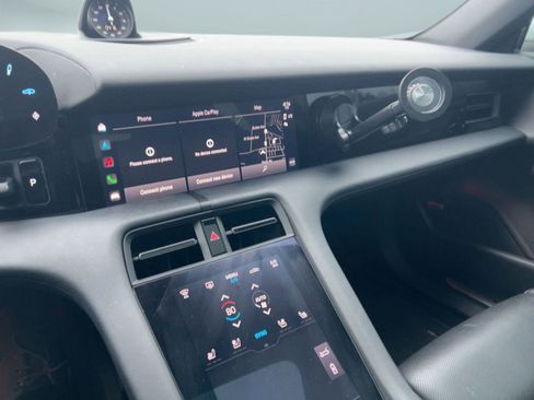 Used 2021 Porsche Taycan 4S w/ Premium Package image 24