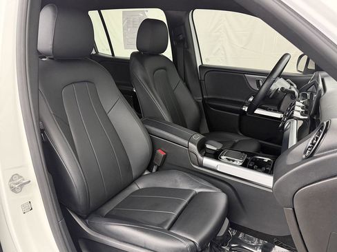 Used 2020 Mercedes-Benz GLB 250 image 27