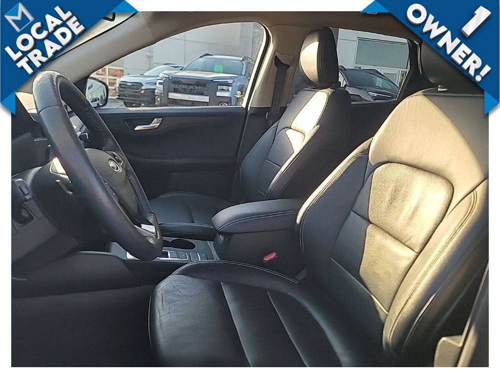 Used 2020 Ford Escape Titanium AWD/4WD image 11