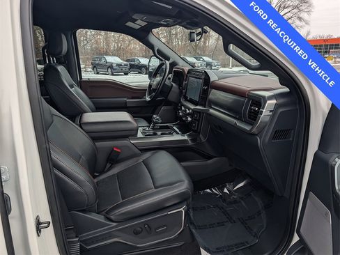 Used 2023 Ford F150 Lariat image 8