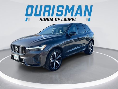 Used 2022 Volvo XC60 T8 R-Design w/ Advanced Package image 4