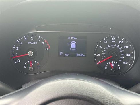Used 2020 Kia Soul LX FWD image 24