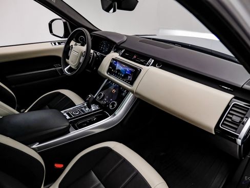 Used 2021 Land Rover Range Rover Sport HST image 44