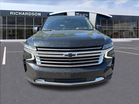 Used 2023 Chevrolet Tahoe High Country AWD/4WD image 9