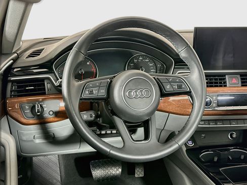 Used 2023 Audi A4 2.0T Premium w/ Convenience Package AWD/4WD image 18
