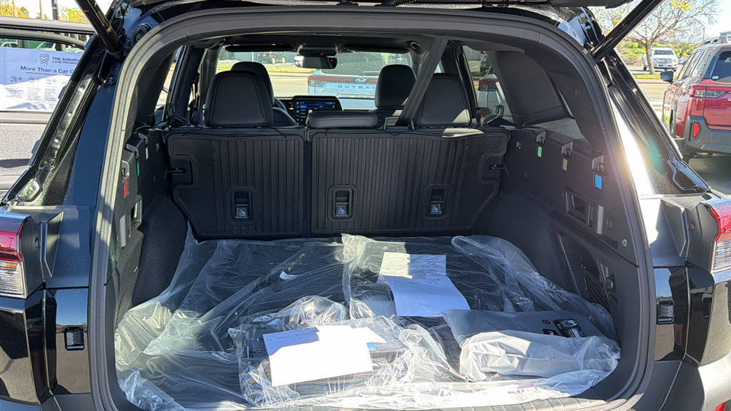 New 2026 Subaru Outback Limited AWD/4WD image 13