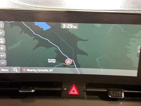 Used 2023 Kia Sportage SX image 14