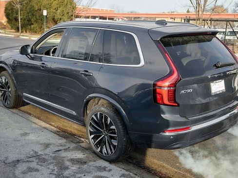 New 2026 Volvo XC90 T8 Ultra image 7