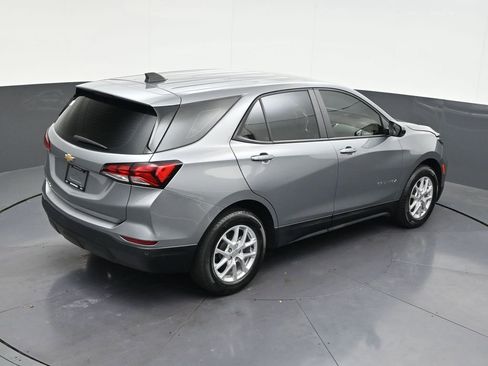 Used 2024 Chevrolet Equinox LS w/ Driver Confidence II Package FWD image 23