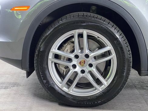 Certified 2015 Porsche Cayenne S AWD/4WD image 11