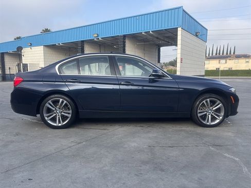 Used 2017 BMW 330i Sedan image 33