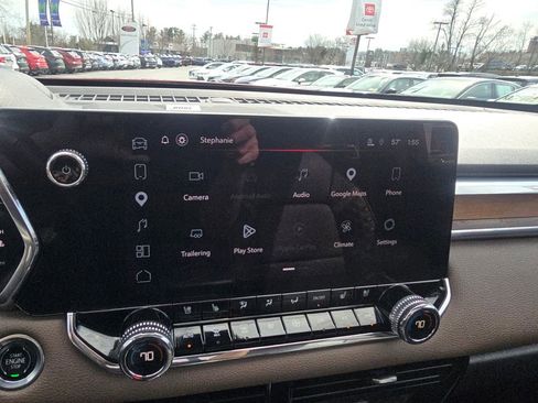 Used 2023 GMC Canyon Denali AWD/4WD image 24