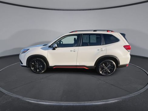 Used 2024 Subaru Forester Sport image 5