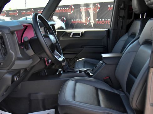 Used 2024 Ford Bronco Big Bend AWD/4WD image 16