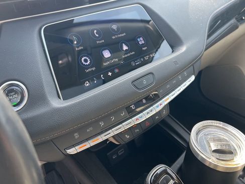 Used 2021 Cadillac XT4 Premium Luxury w/ Cold Weather Package image 6