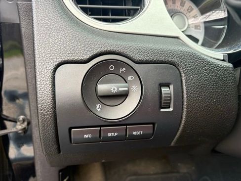 Used 2011 Ford Mustang GT Premium w/ Comfort Pkg image 17