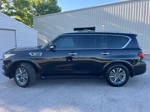 Used 2022 INFINITI QX80 Luxe w/ Cargo Package AWD/4WD image 3