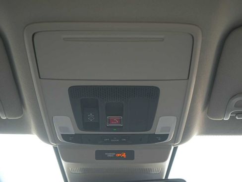 Used 2025 Honda Accord Touring image 24