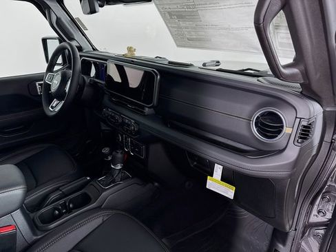 New 2025 Jeep Wrangler Unlimited Sahara image 34