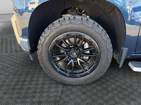 Used 2020 Chevrolet Silverado 1500 LT w/ All-Star Edition image 14