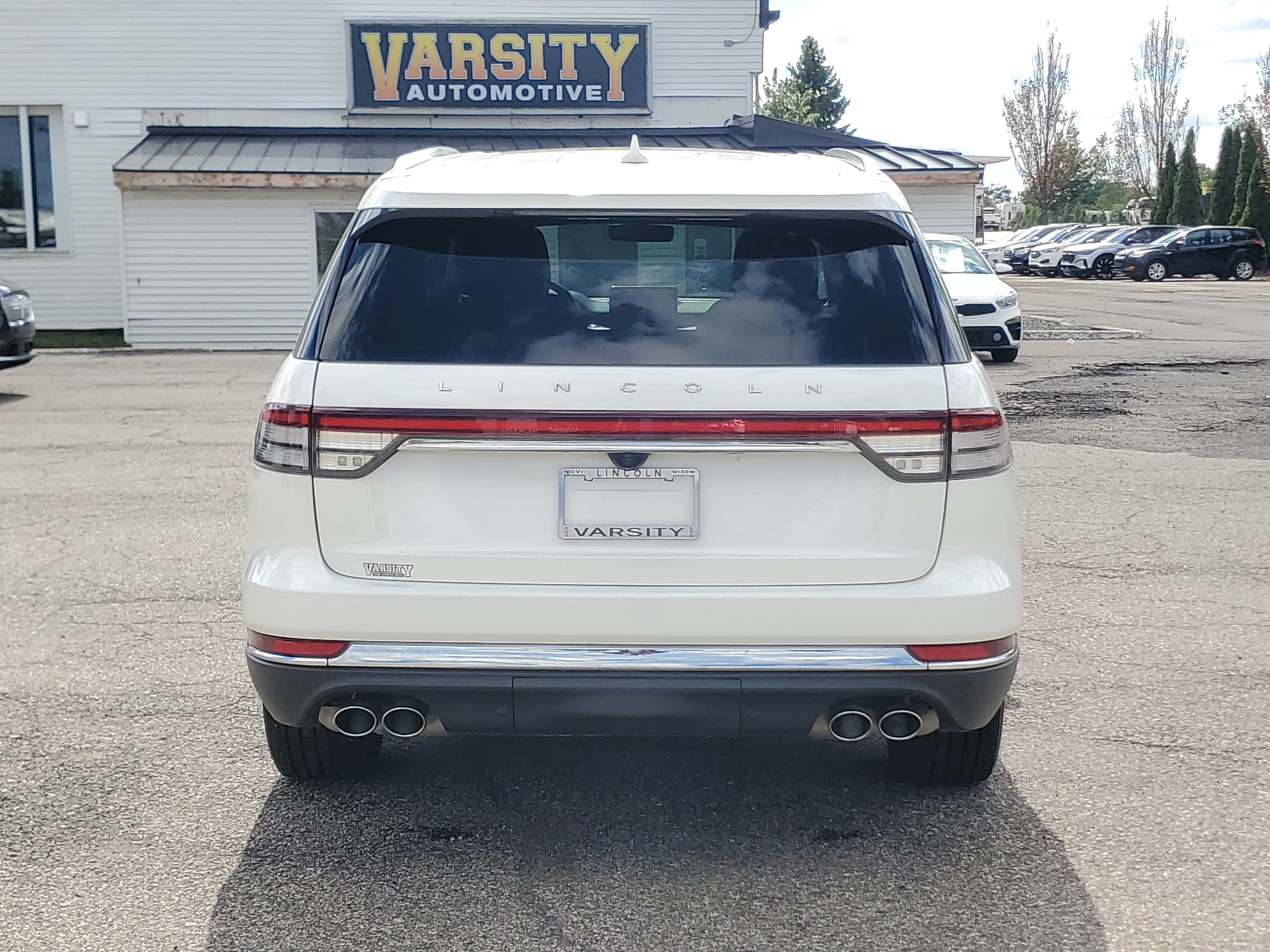 Used 2024 Lincoln Aviator Reserve w/ Elements Package Plus AWD/4WD image 5