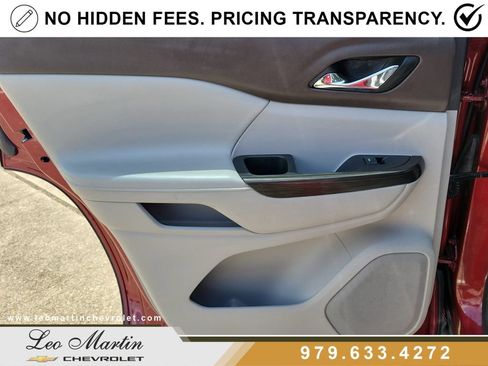 Used 2018 GMC Acadia SLT FWD image 15