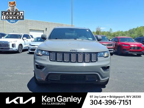 Used 2020 Jeep Grand Cherokee Altitude AWD/4WD image 4