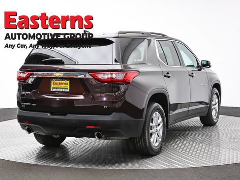 Used 2021 Chevrolet Traverse LT AWD/4WD image 5