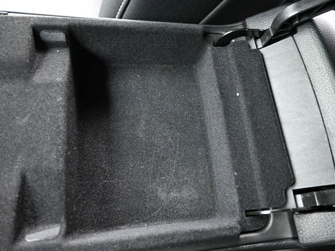 Used 2022 Jeep Grand Cherokee Limited 4xe image 38