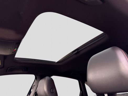 Used 2021 Volkswagen Jetta GLI Autobahn image 21